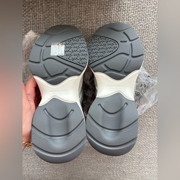 Michael Kors Zuma Snake Embossed Leather Trainer Sneakers Size9( NOT OUTLET ) - Picture 15 of 16